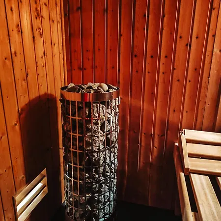 *groot* Luett & Groot *